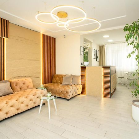 7 Hills Rooms ポドゴリツァ エクステリア 写真
